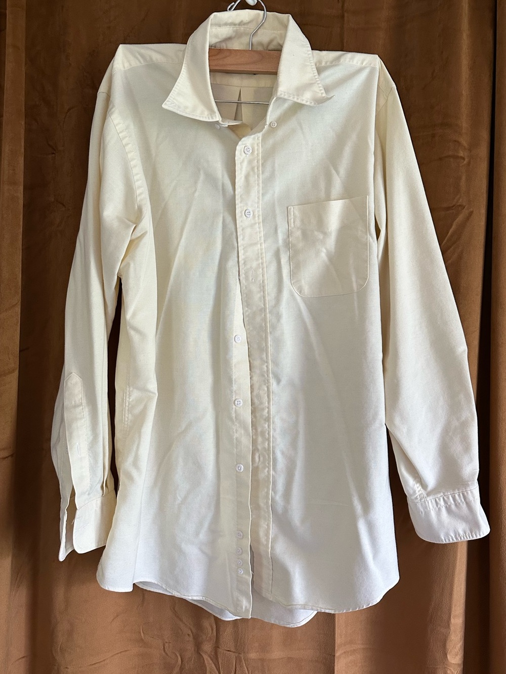 Classic Lands End Mens Long-Sleeve Butter Cream Button-Down Shirt